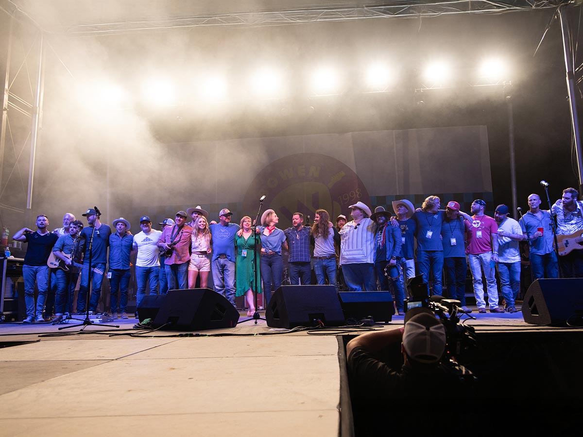 2019-Wade-and-Friends-Jam